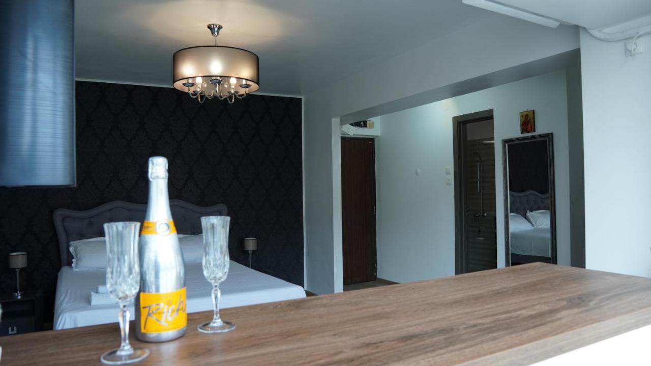 Luxury 1Br Studio Near Hanul Drumetului Boekarest Buitenkant foto